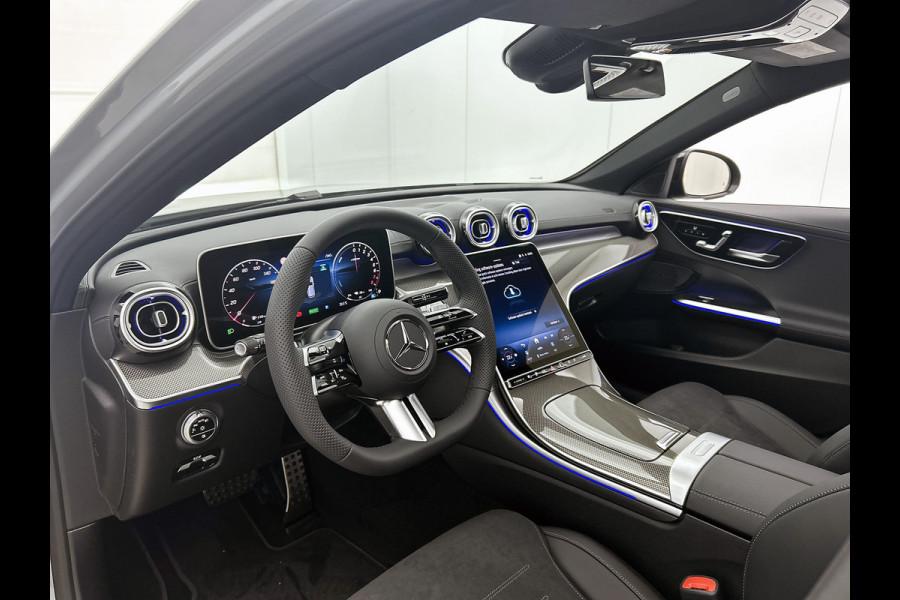 Mercedes-Benz C-Klasse Estate 300 e Business Solution AMG | Comfortpakket Plus | Parkeerpakket met 360°-camera | Nightpakket | Middenconsole metaalstructuur | Trekhaak | Panoramaschuifdak | 19" multispaaks lichtmetalen AMG-velgen | GUARD 360° Plus |