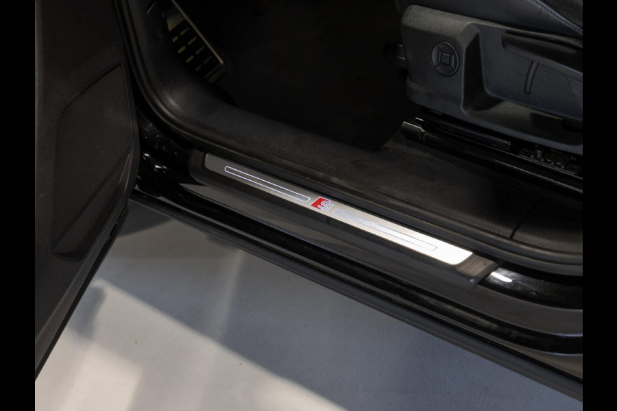 Audi Q3 35 TFSI 2x S-Line edition / 150pk / Panorama dak / Dodehoek herkenning /