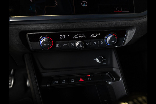 Audi Q3 35 TFSI 2x S-Line edition / 150pk / Panorama dak / Dodehoek herkenning /