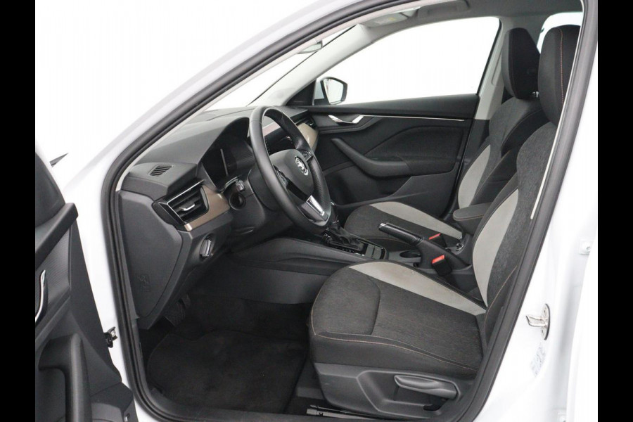 Škoda SCALA 1.0 TSI Business Edition | Stoelverwarming | Trekhaak | Camera | Virtual Cockpit | Carplay | Navigatie | Keyless | Climate control | Full LED | Cruise control | Bluetooth