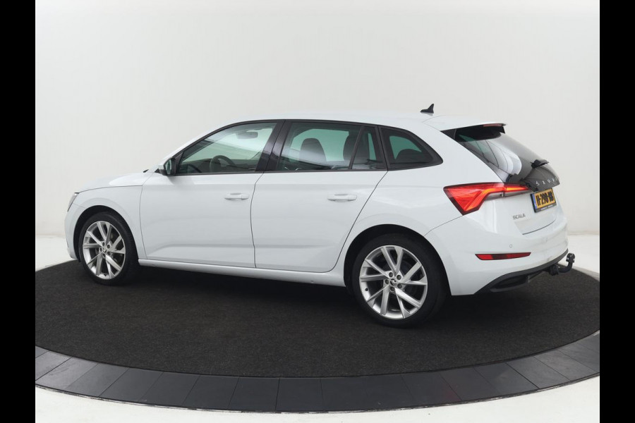 Škoda SCALA 1.0 TSI Business Edition | Stoelverwarming | Trekhaak | Camera | Virtual Cockpit | Carplay | Navigatie | Keyless | Climate control | Full LED | Cruise control | Bluetooth