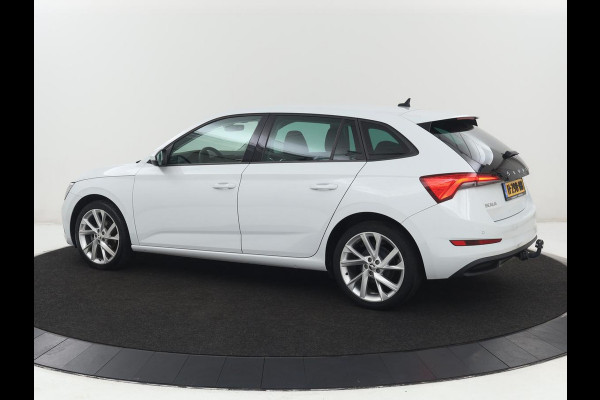 Škoda SCALA 1.0 TSI Business Edition | Stoelverwarming | Trekhaak | Camera | Virtual Cockpit | Carplay | Navigatie | Keyless | Climate control | Full LED | Cruise control | Bluetooth
