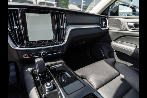 Volvo V60 2.0 T6 PHEV 350PK AWD Plus Dark |100% | Pano | Surround View | H/K Sound