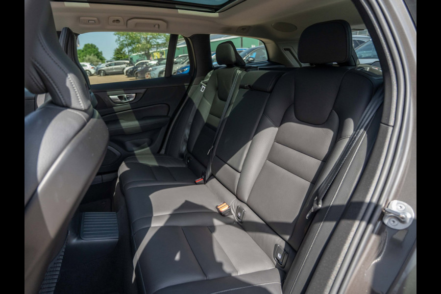 Volvo V60 2.0 T6 PHEV 350PK AWD Plus Dark |100% | Pano | Surround View | H/K Sound