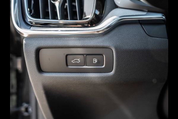 Volvo V60 2.0 T6 PHEV 350PK AWD Plus Dark |100% | Pano | Surround View | H/K Sound