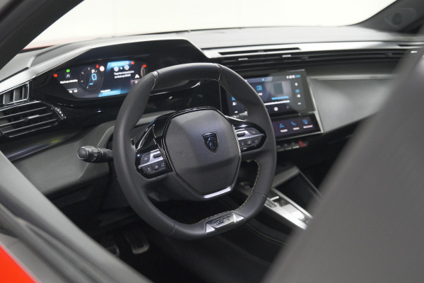 Peugeot 408 1.2 Hybrid 145 e-DCS6 GT | Alcantara Pack | 360 Camera | Navigatie | Stoelverwarming