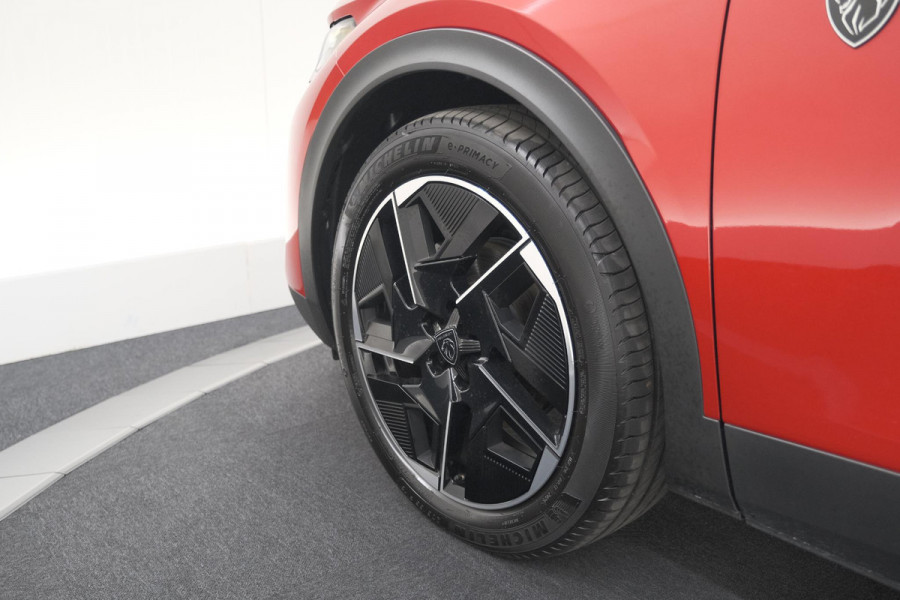 Peugeot 408 1.2 Hybrid 145 e-DCS6 GT | Alcantara Pack | 360 Camera | Navigatie | Stoelverwarming