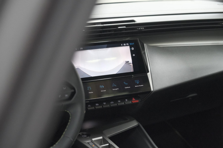 Peugeot 408 1.2 Hybrid 145 e-DCS6 GT | Alcantara Pack | 360 Camera | Navigatie | Stoelverwarming