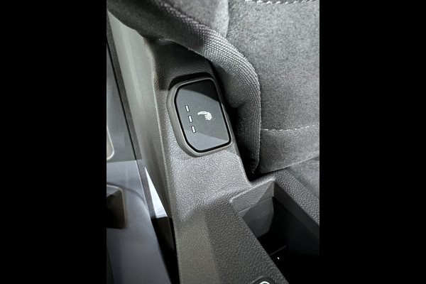 Volkswagen Multivan 1.4 eHybrid Energetic 6P/PANO/6XSTOELVERW/H-UP/H-KARDON/STOEL-M+MASSAGE/360CAM/IQ-LICHT/FULL-OPTION!!!