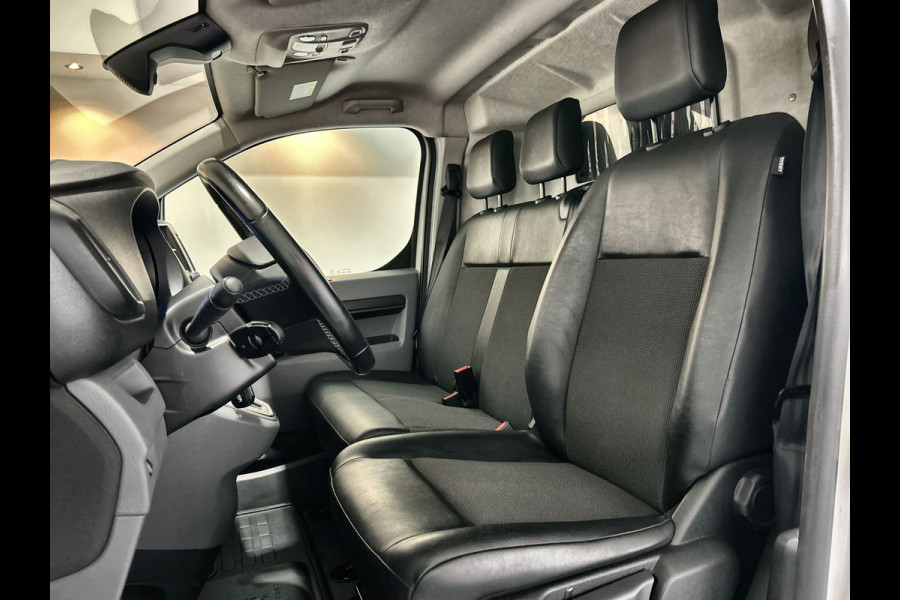 Peugeot e-Expert Standard Asphalt 75 kWh | Stoelverwarming | Carplay / Android auto | Cruise Control | Soh (batterijcheck) Waarde 93,5 %