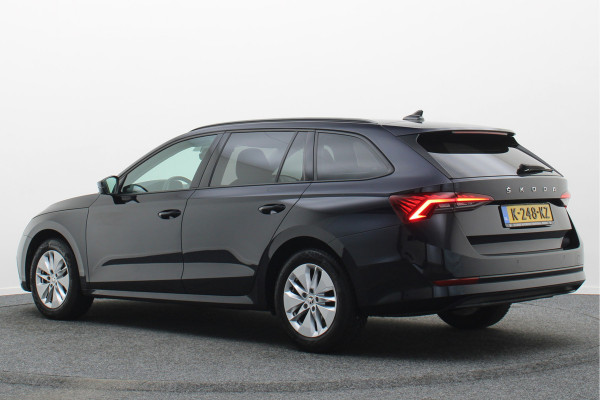Škoda Octavia Combi 1.0 e-TSI Business Edition Virtual Cockpit, Keyless, LED, Apple Carplay, PDC