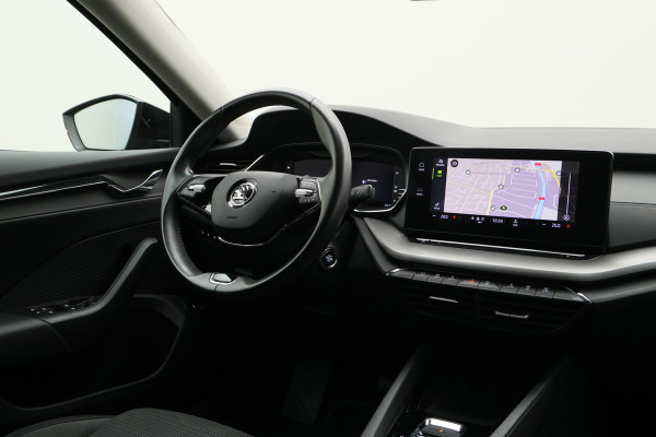 Škoda Octavia Combi 1.0 e-TSI Business Edition Virtual Cockpit, Keyless, LED, Apple Carplay, PDC