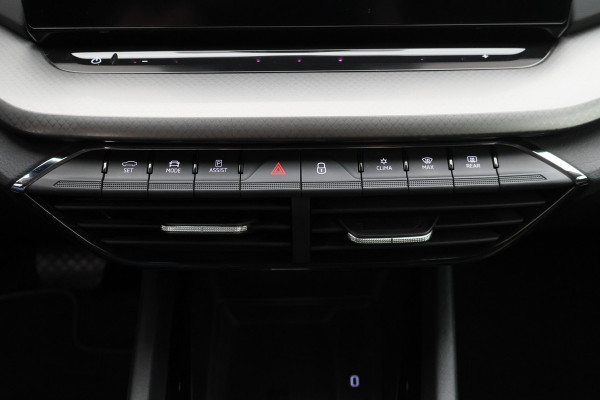 Škoda Octavia Combi 1.0 e-TSI Business Edition Virtual Cockpit, Keyless, LED, Apple Carplay, PDC