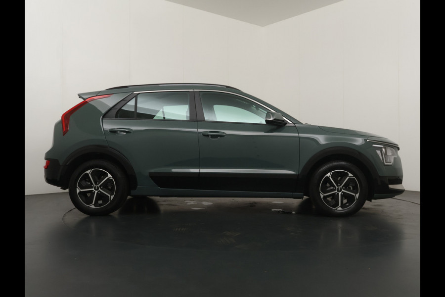 Kia Niro 1.6 GDi Hybrid DynamicLine - Navigatie - achteruitrijcamera -  Virena Zekerheidspakket 895 ,- BOVAG Garantie - Fabrieksgarantie t/m 22-03-2032-