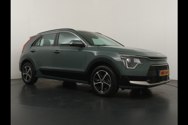 Kia Niro 1.6 GDi Hybrid DynamicLine - Navigatie - achteruitrijcamera -  Virena Zekerheidspakket 895 ,- BOVAG Garantie - Fabrieksgarantie t/m 22-03-2032-