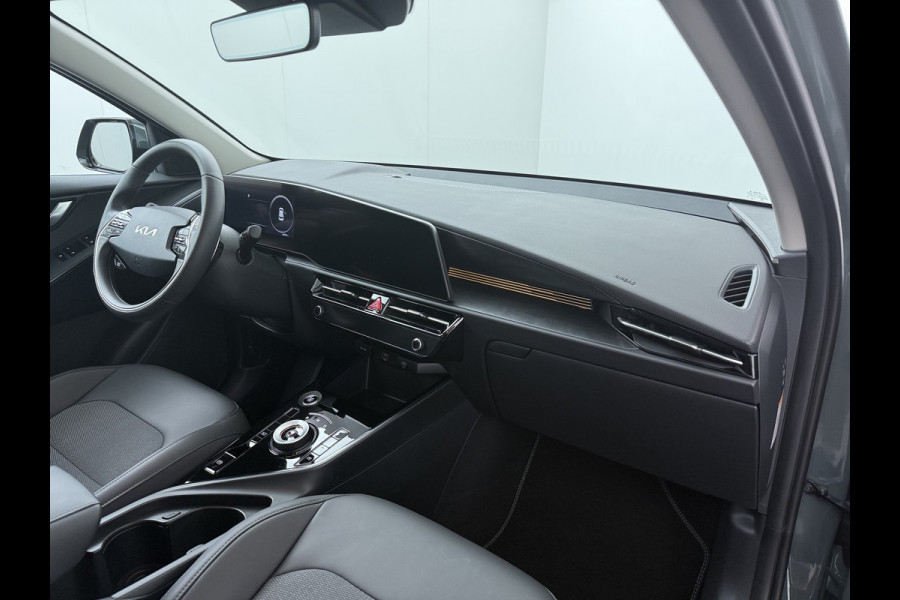 Kia Niro 1.6 GDi Hybrid DynamicLine - Navigatie - achteruitrijcamera -  Virena Zekerheidspakket 895 ,- BOVAG Garantie - Fabrieksgarantie t/m 22-03-2032-