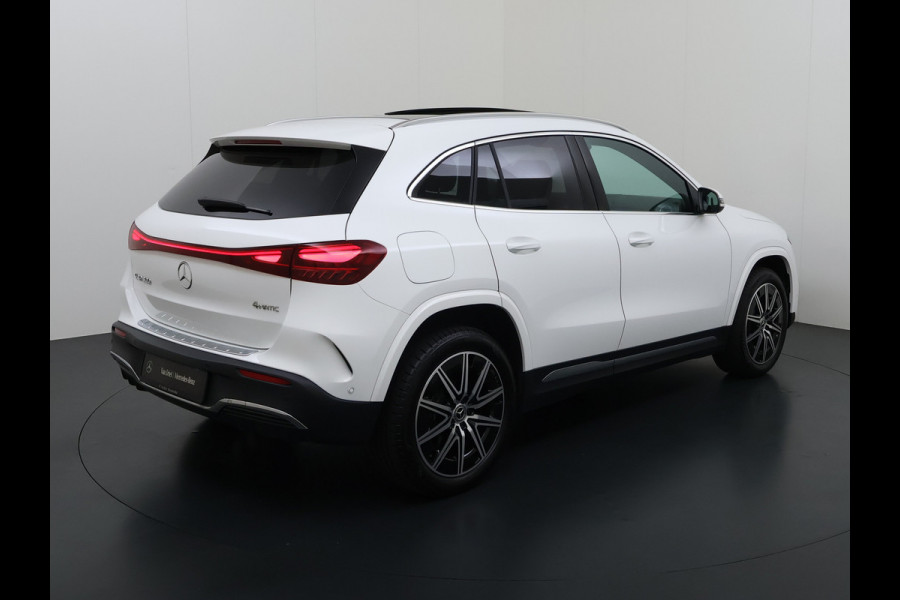 Mercedes-Benz EQA 300 4MATIC AMG Line 71 kWh | Pano Memory Sfeer