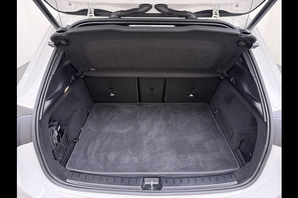 Mercedes-Benz EQA 300 4MATIC AMG Line 71 kWh | Pano Memory Sfeer
