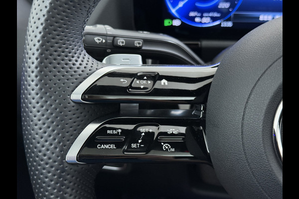 Mercedes-Benz EQA 300 4MATIC AMG Line 71 kWh | Pano Memory Sfeer