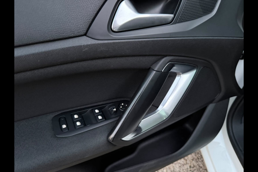 Peugeot 308 SW 1.6 BlueHDI Blue Lease Executive NAVI | CARPLAY | PANO | PDC | TREKHAAK | NWE APK