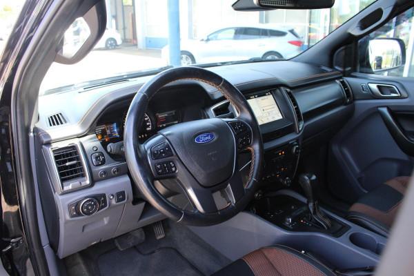 Ford Ranger 3.2 TDCi Wildtrak Doublecab | Hardtop | Zeer Netjes! | Trekhaak | Adaptive Cruise Control | Camera|  Stoelverwarming |