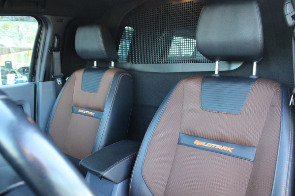 Ford Ranger 3.2 TDCi Wildtrak Doublecab | Hardtop | Zeer Netjes! | Trekhaak | Adaptive Cruise Control | Camera|  Stoelverwarming |