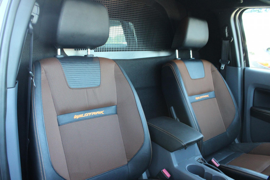 Ford Ranger 3.2 TDCi Wildtrak Doublecab | Hardtop | Zeer Netjes! | Trekhaak | Adaptive Cruise Control | Camera|  Stoelverwarming |