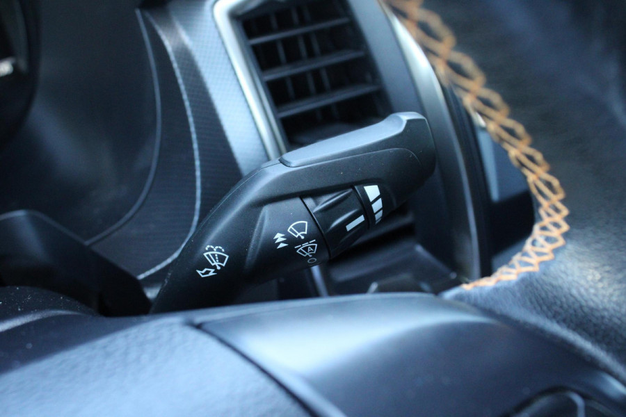 Ford Ranger 3.2 TDCi Wildtrak Doublecab | Hardtop | Zeer Netjes! | Trekhaak | Adaptive Cruise Control | Camera|  Stoelverwarming |
