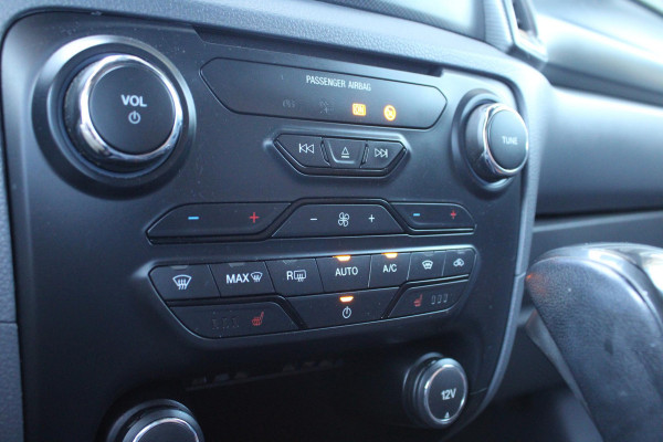 Ford Ranger 3.2 TDCi Wildtrak Doublecab | Hardtop | Zeer Netjes! | Trekhaak | Adaptive Cruise Control | Camera|  Stoelverwarming |