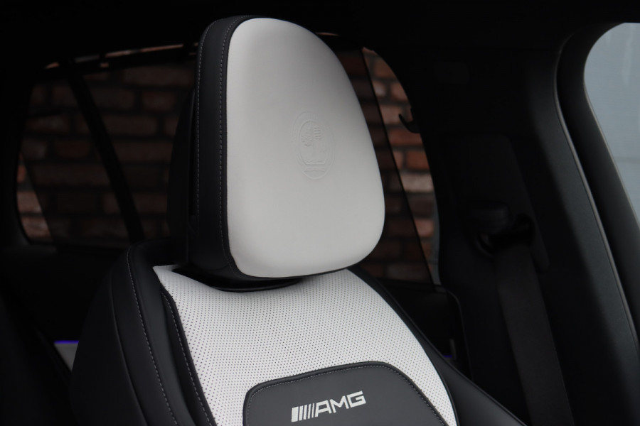 Mercedes-Benz E-Klasse Estate AMG 53 4MATIC+ Premium+ | 585pk | Hyperscreen | Achterasbesturing | Distronic | Zonweringspakket | Trekhaak | Verwarmd Stuurwiel | HUD | Burmester | 3D-Display |