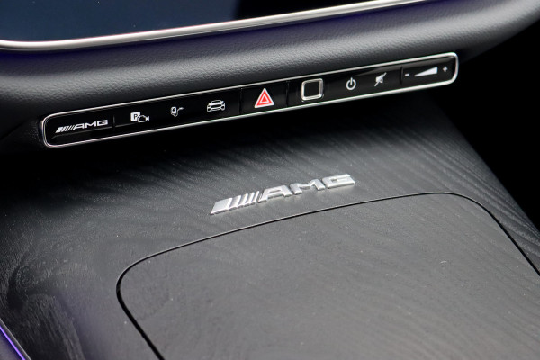 Mercedes-Benz E-Klasse Estate AMG 53 4MATIC+ Premium+ | 585pk | Hyperscreen | Achterasbesturing | Distronic | Zonweringspakket | Trekhaak | Verwarmd Stuurwiel | HUD | Burmester | 3D-Display |