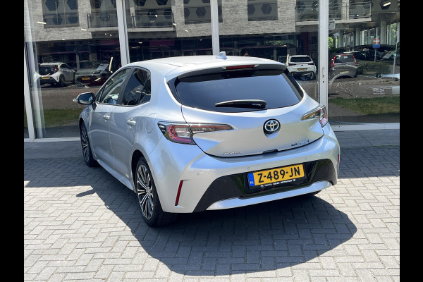 Toyota Corolla 1.8 Hybrid Style | Dodehoekherkenning, Parkeersensoren, Stoel + Stuurverwarming, Keyless, 17 inch