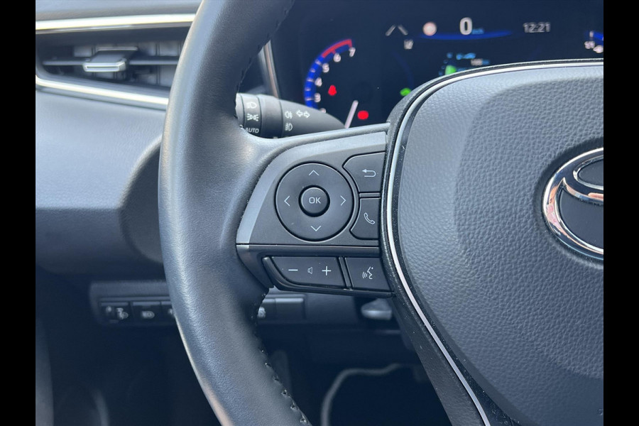 Toyota Corolla 1.8 Hybrid Style | Dodehoekherkenning, Parkeersensoren, Stoel + Stuurverwarming, Keyless, 17 inch