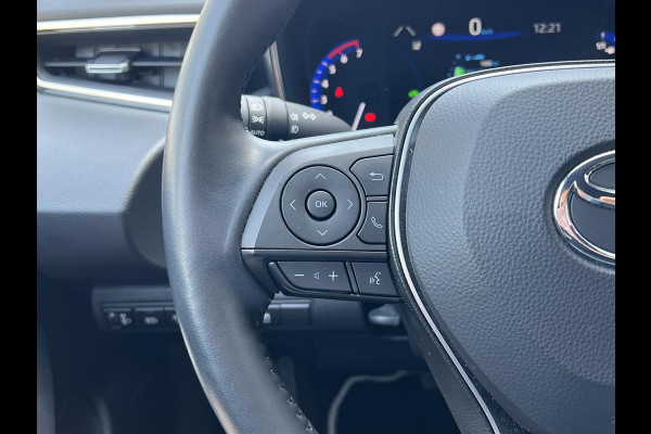 Toyota Corolla 1.8 Hybrid Style | Dodehoekherkenning, Parkeersensoren, Stoel + Stuurverwarming, Keyless, 17 inch