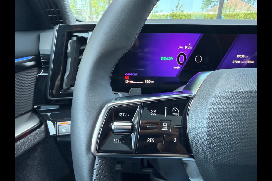 Renault Espace E-Tech full hybrid 200 techno 7p. - Automaat - Panodak - Navi - Camera 360