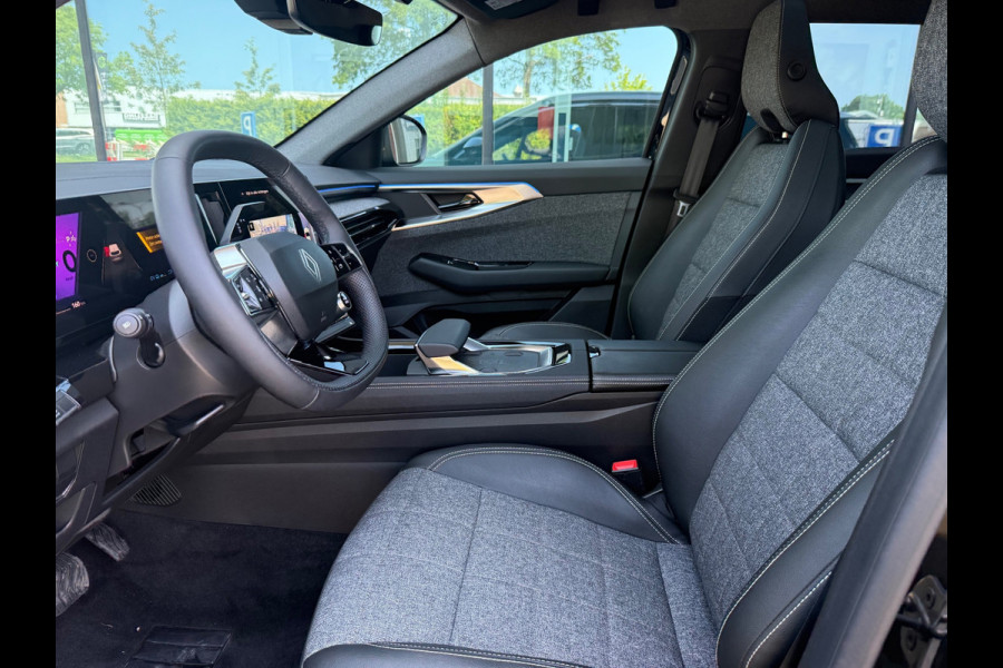 Renault Espace E-Tech full hybrid 200 techno 7p. - Automaat - Panodak - Navi - Camera 360