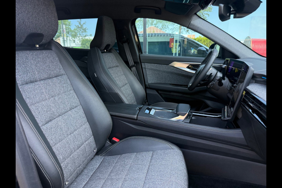 Renault Espace E-Tech full hybrid 200 techno 7p. - Automaat - Panodak - Navi - Camera 360