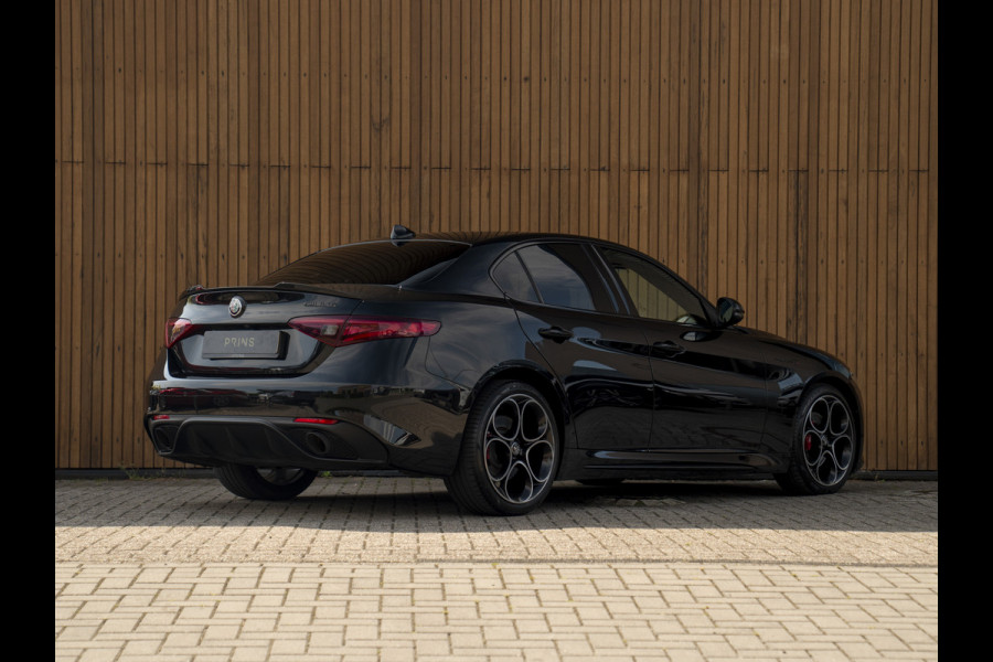 Alfa Romeo Giulia 2.0T Veloce Ti 280pk | Carbon | Orig. NL | 2e eigenaar