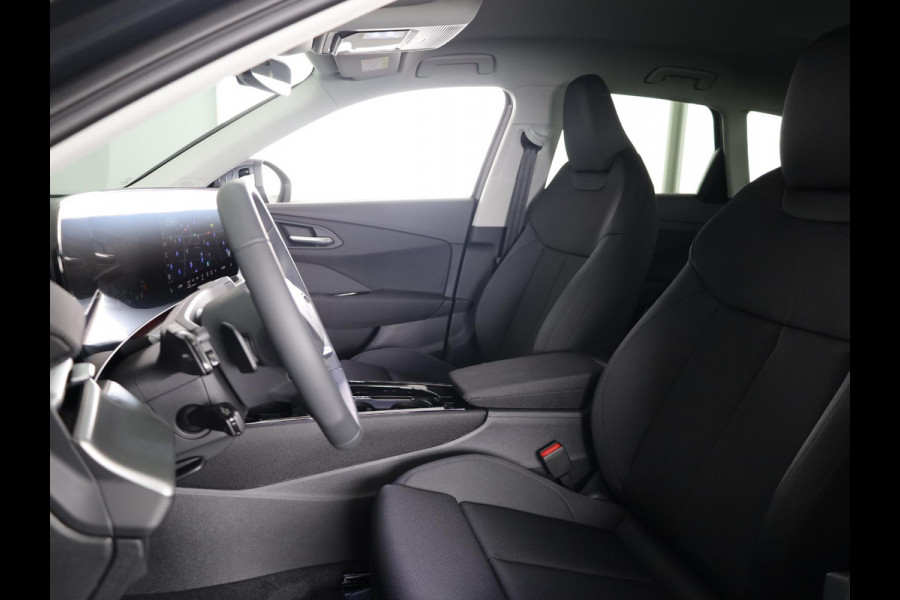 Audi Q3 Advanced edition e-hybrid 272 pk | Techniekpakket plus | Ambiente lichtpakket | Privacy glas | Functioneel pakket |