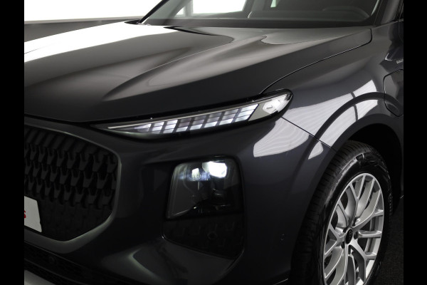 Audi Q3 Advanced edition e-hybrid 272 pk | Techniekpakket plus | Ambiente lichtpakket | Privacy glas | Functioneel pakket |