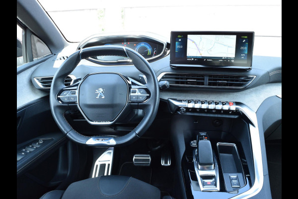 Peugeot 3008 1.6 HYbrid 225 GT Pack Business | ELEKTRISCH GLAZEN PANORAMADAK | CAMERA MET SENSOREN | NAVI & CARPLAY |