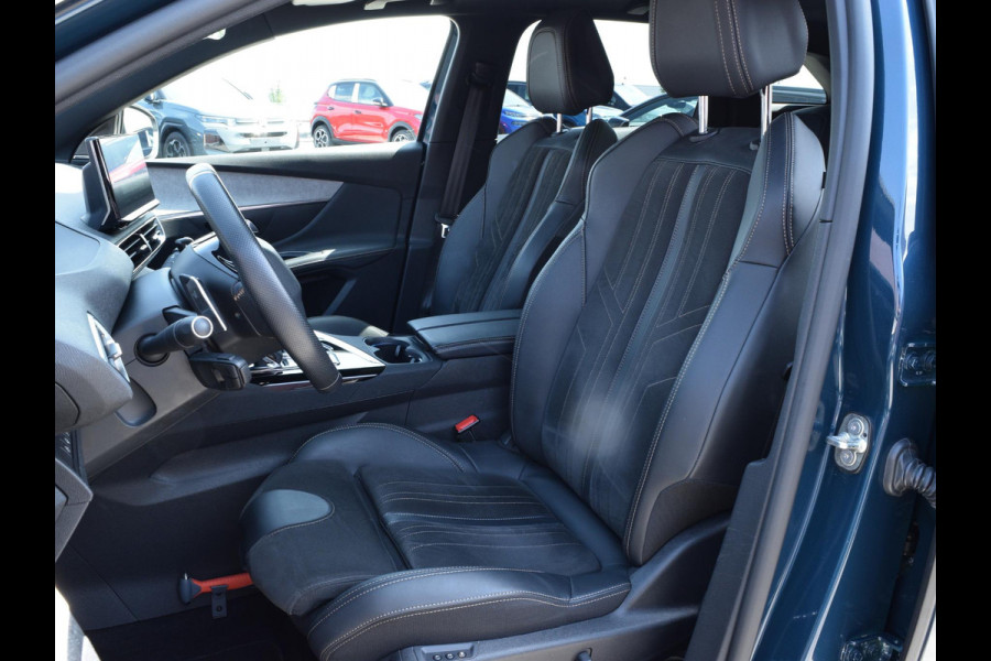 Peugeot 3008 1.6 HYbrid 225 GT Pack Business | ELEKTRISCH GLAZEN PANORAMADAK | CAMERA MET SENSOREN | NAVI & CARPLAY |