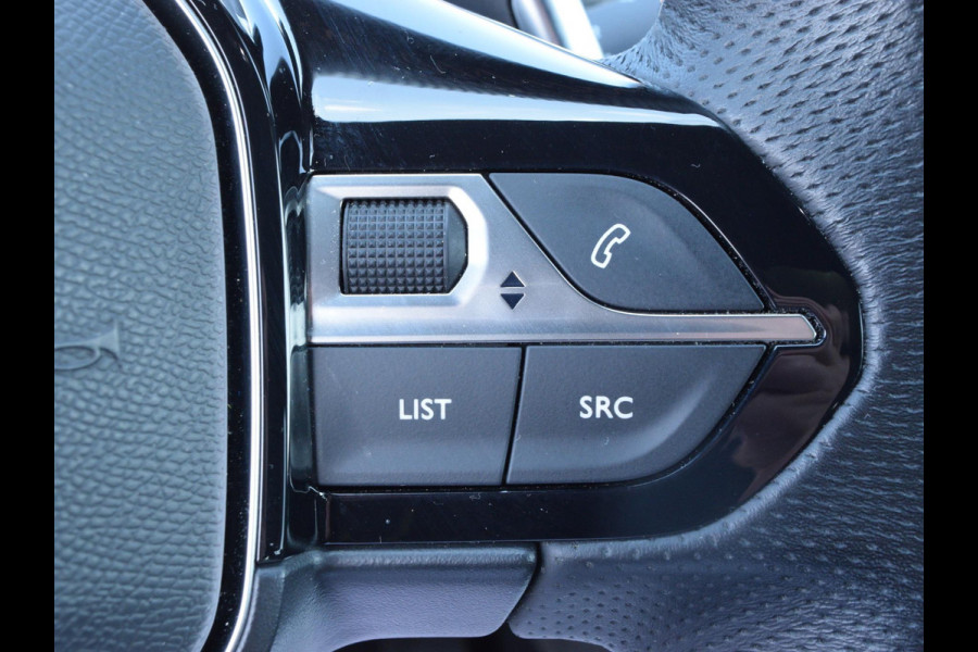 Peugeot 3008 1.6 HYbrid 225 GT Pack Business | ELEKTRISCH GLAZEN PANORAMADAK | CAMERA MET SENSOREN | NAVI & CARPLAY |