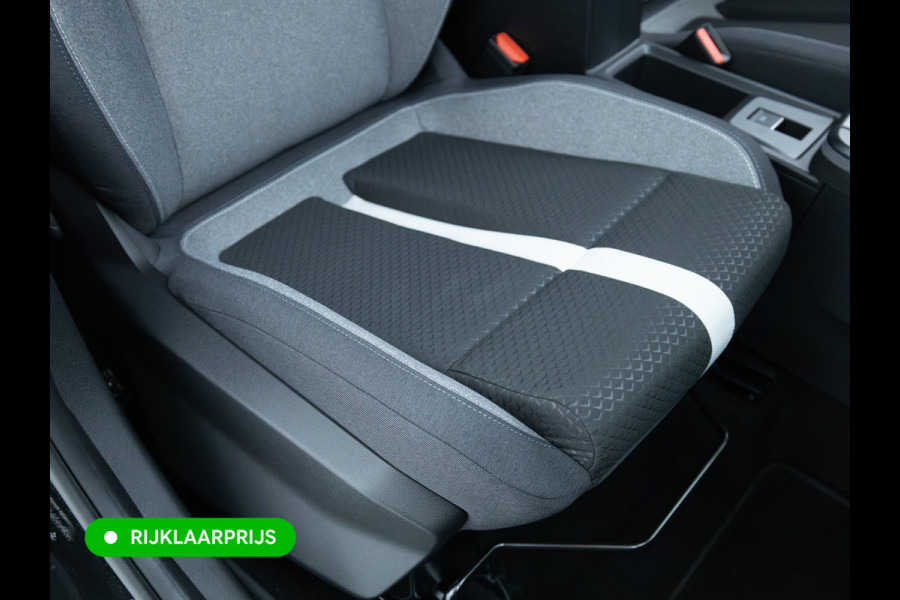 Opel Frontera 1.2 Turbo Hybrid GS 7 persoons | Stoel-, Stuur- & voorruitverwarming | Camera | Apple Carplay | Navigatie | Cruise | PDC V+A, Extra getint glas achter, derde zitrij, Nieuwe auto, tot 8 jaar garantie!