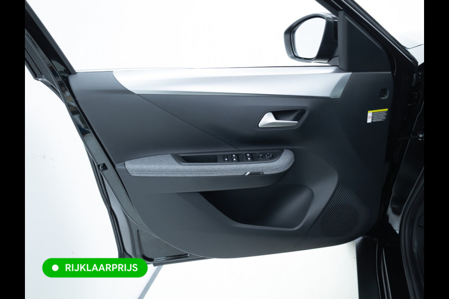 Opel Frontera 1.2 Turbo Hybrid GS 7 persoons | Stoel-, Stuur- & voorruitverwarming | Camera | Apple Carplay | Navigatie | Cruise | PDC V+A, Extra getint glas achter, derde zitrij, Nieuwe auto, tot 8 jaar garantie!