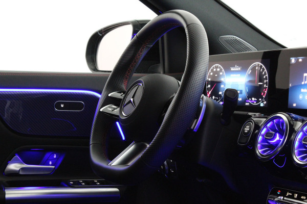 Mercedes-Benz GLA 250 e AMG Line > Night-pakket/Adapt.cruise/keyless/Camera/Apple Carplay