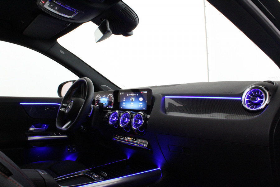 Mercedes-Benz GLA 250 e AMG Line > Night-pakket/Adapt.cruise/keyless/Camera/Apple Carplay