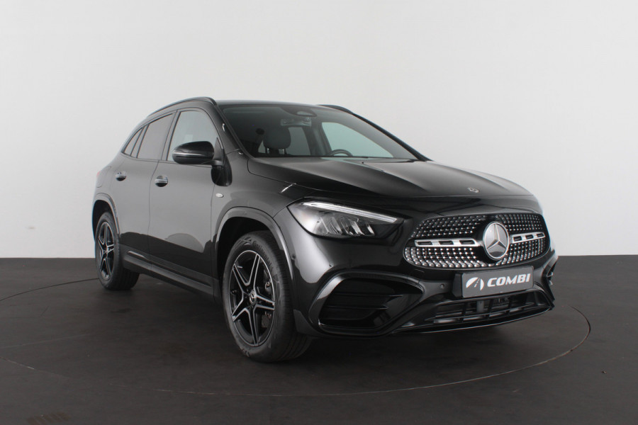 Mercedes-Benz GLA 250 e AMG Line > Night-pakket/Adapt.cruise/keyless/Camera/Apple Carplay