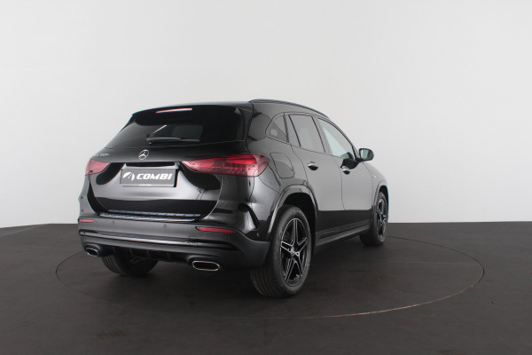 Mercedes-Benz GLA 250 e AMG Line > Night-pakket/Adapt.cruise/keyless/Camera/Apple Carplay