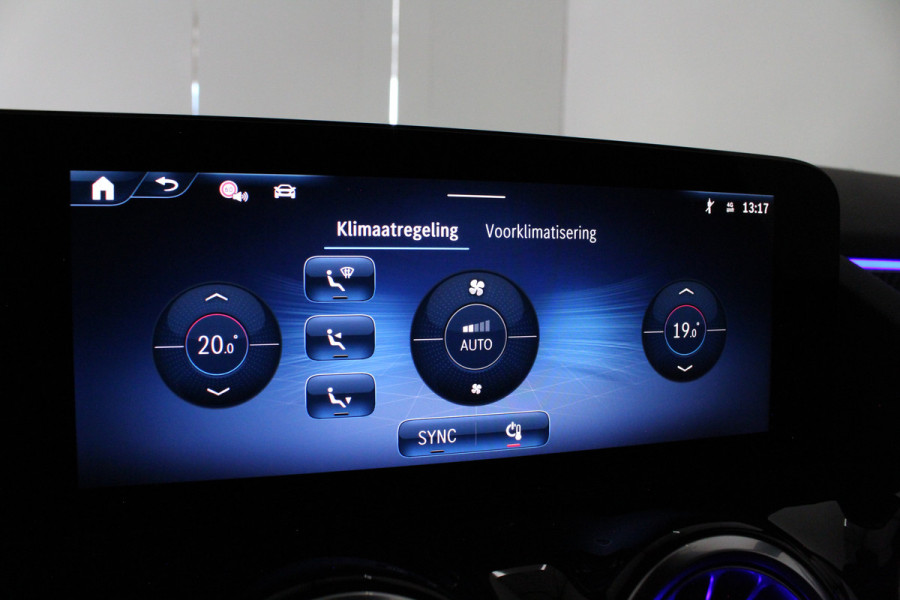 Mercedes-Benz GLA 250 e AMG Line > Night-pakket/Adapt.cruise/keyless/Camera/Apple Carplay